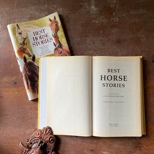 vintage horse stories for children, vintage book for children - Best Horse Stories Compiled by Lesley O'Mara with a foreword by John Francombe , MBE - view of the title page