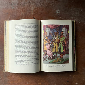 vintage children's chapter book, Illustrated Junior Library Edition, classic literature - King Arthur and His Knights by Sir Thomas Malory's Le Mort d'Arthur Edited by Sidney Lanier with illustrations by Florian - view of the full-color, full-page illustrations