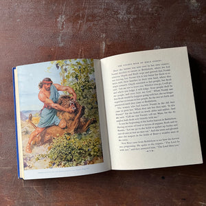 The Golden Book of Bible Stories-1941 Grosset & Dunlap Edition-vintage Bible stories for Children-view of the full-color, full-page illustrations