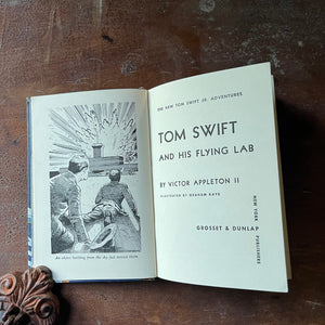 vintage children's adventure story, The New Tom Swift Jr. Adventures Book - Tom Swift and His Flying Lab written by Victor Appleton II with illustrations by Graham Kaye - view of the title page