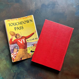 Touchdown Pass written by Clair Bee-Book #1 in The Chip Hilton Sports Series Book-vintage sports chapter book for boys-view of the back cover