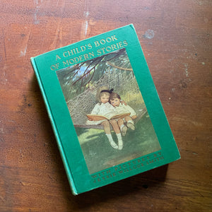 A Children's Book of Modern Stories - Cover