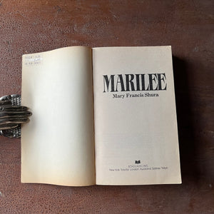 Log Cabin Vintage - vintage young adult book, vintage Scholastic Books Series, Sunfire Romance Series Book - #9 Marilee by Mary Francis Shura - view of the title page