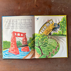 Log Cabin Vintage - vintage children's book, children's book, picture book – The Bingity-Bangity School Bus by Fleur Conkling with Illustrations by Ruth Wood - view of the illustrations