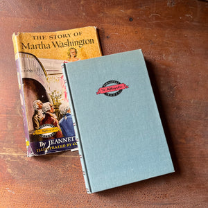 The Story of Martha Washington - A 1954 Signature Series Book by Jeannette C, Nolan - #32 in the Series - Front Cover