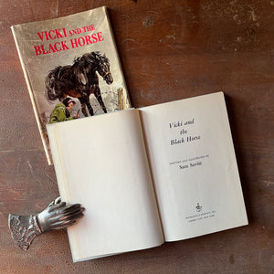 Vicki and the Black Horse by Sam Savitt - view of the title page